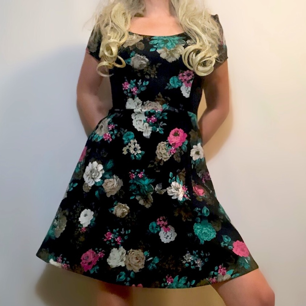 ELLE black + floral fit + flare dress
